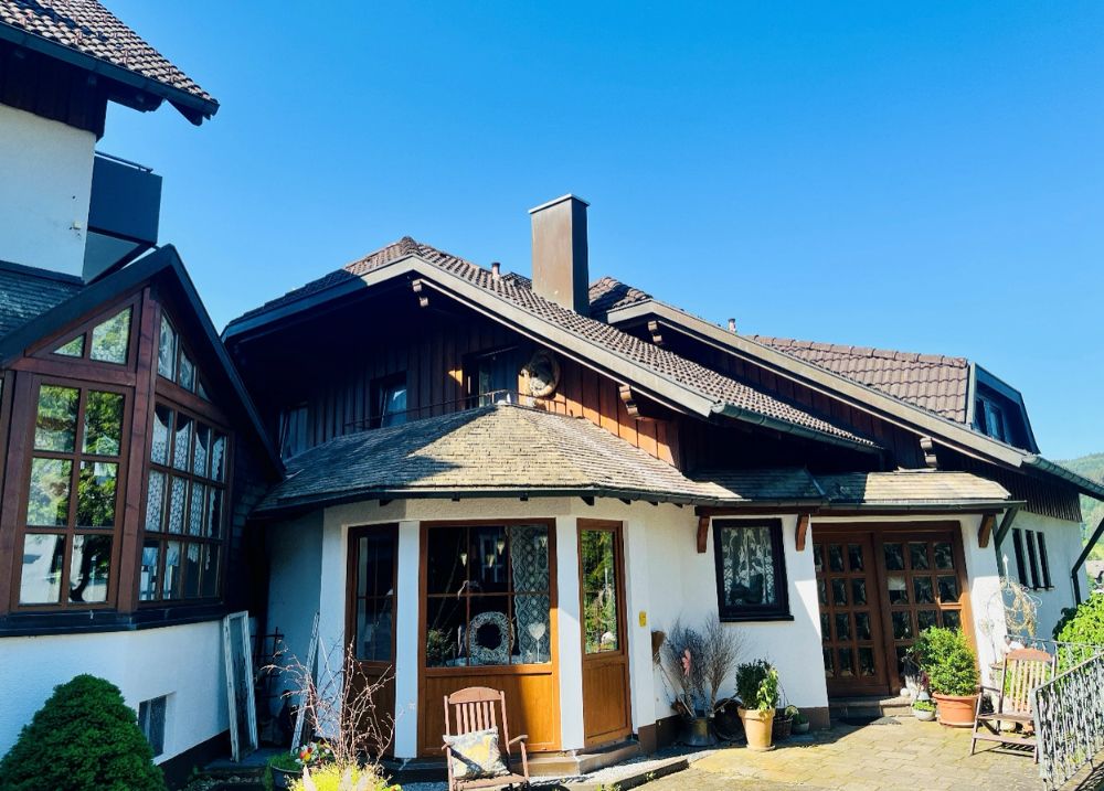 Landhaus im Sommer